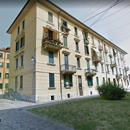 Ca' Santa Marta Apartment Venedig Exteriör bild