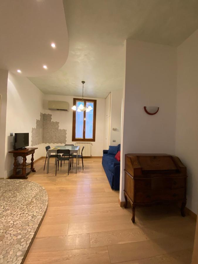 Ca' Santa Marta Apartment Venedig Exteriör bild